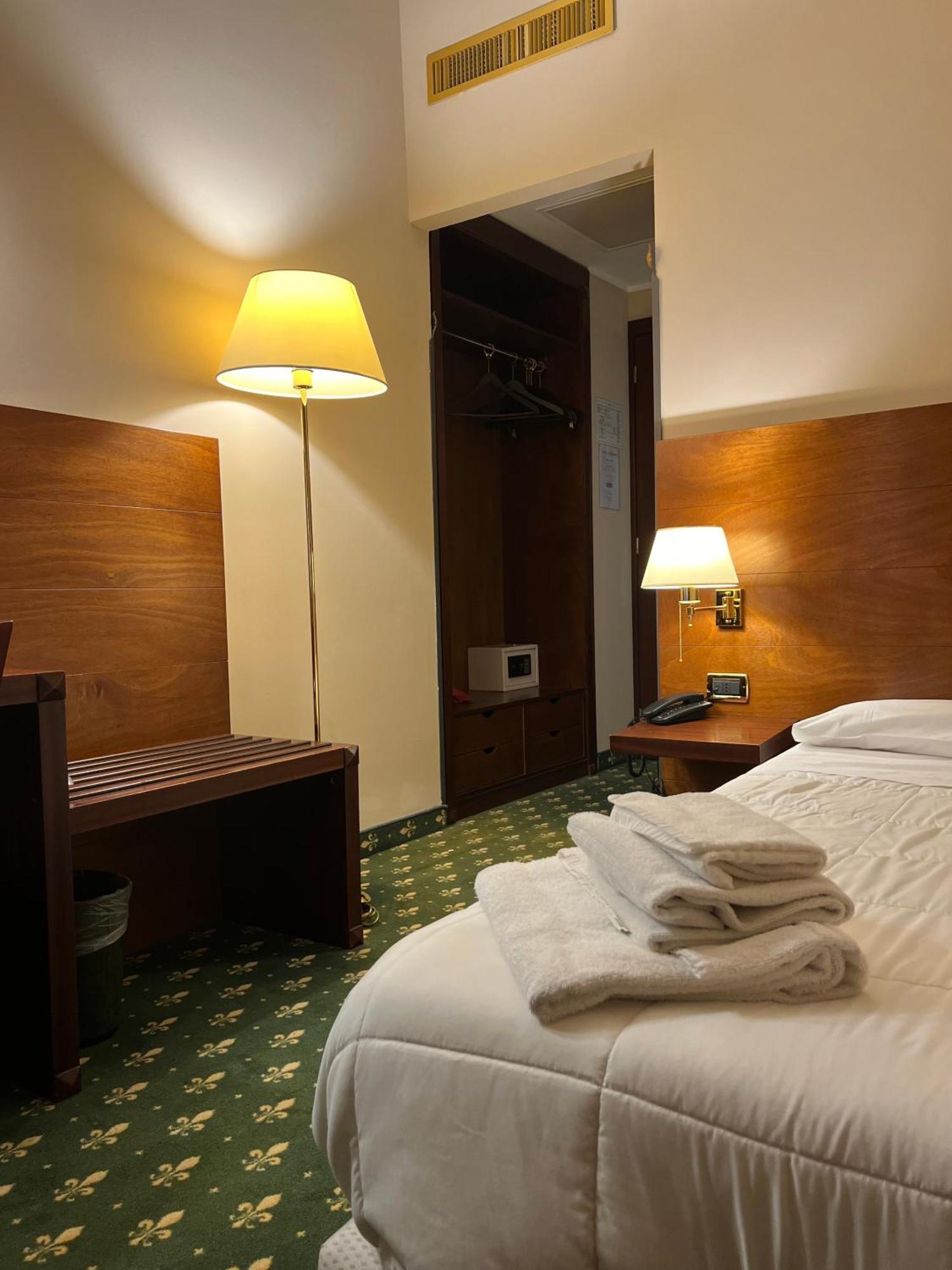 Hotel President 몬테카티니테르메 외부 사진